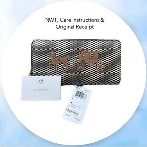 Coach Accordion Wallet Zip Around Milk Black Brindle Logo Bleecker NWT